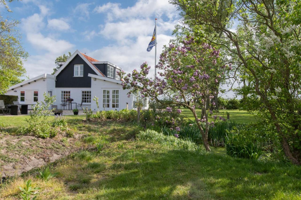 Prachtig Gelegen Vrijstaand Landhuis Hansweert Eksteriør bilde