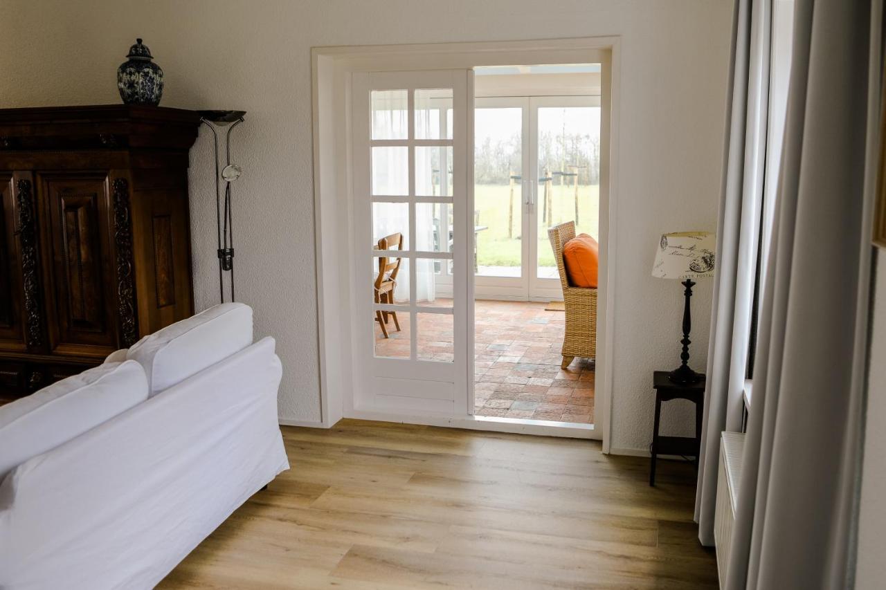 Prachtig Gelegen Vrijstaand Landhuis Hansweert Eksteriør bilde