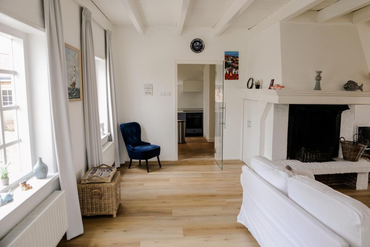 Prachtig Gelegen Vrijstaand Landhuis Hansweert Eksteriør bilde